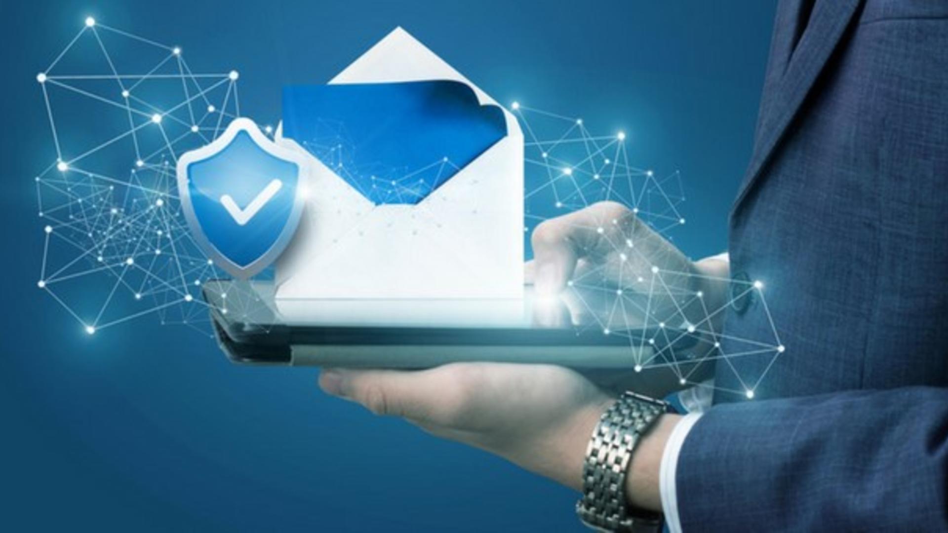 Giải pháp Email cho Doanh nghiệp Tận dụng công nghệ để tăng cường hiệu quả làm việc